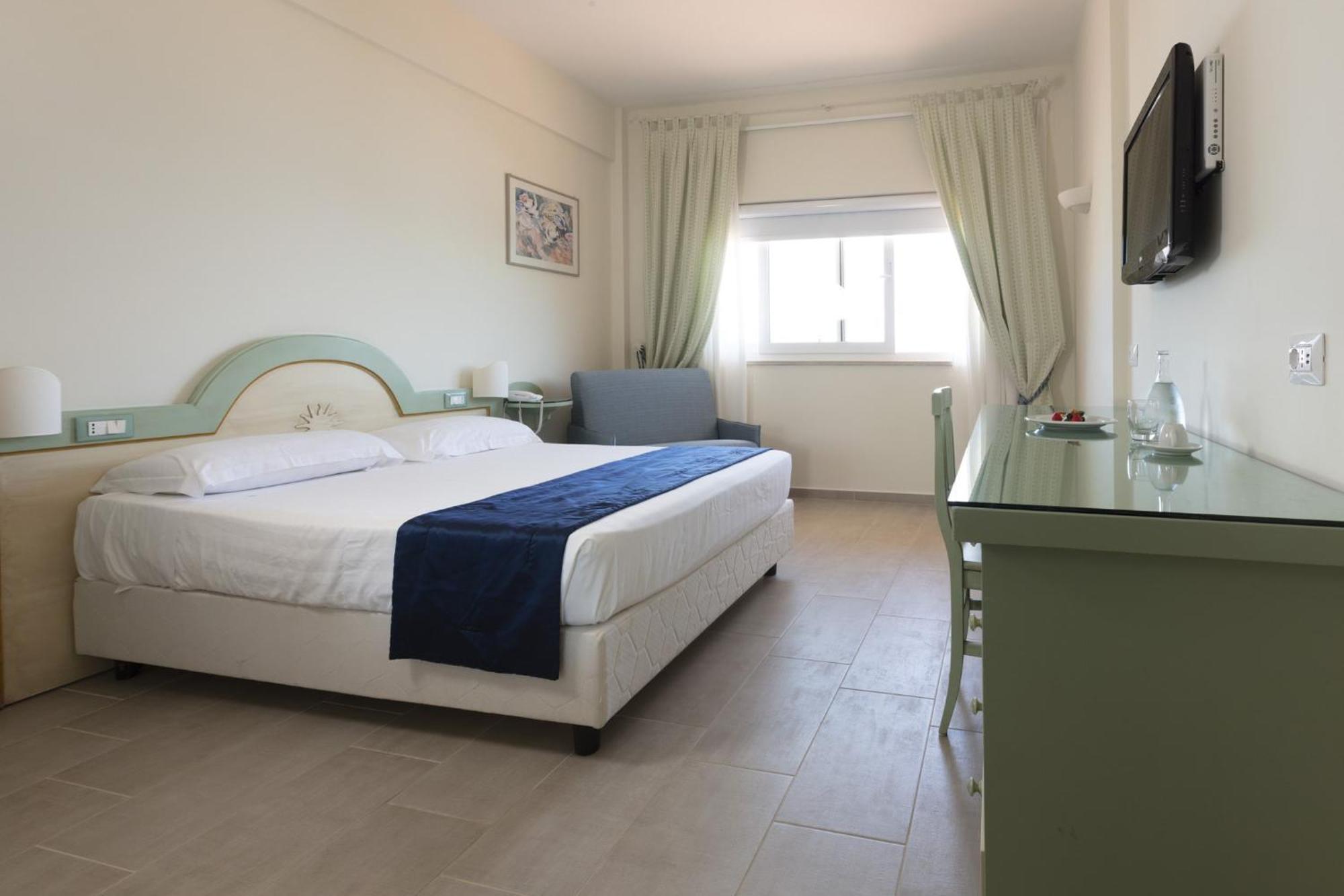 גאטה Summit Hotel מראה חיצוני תמונה